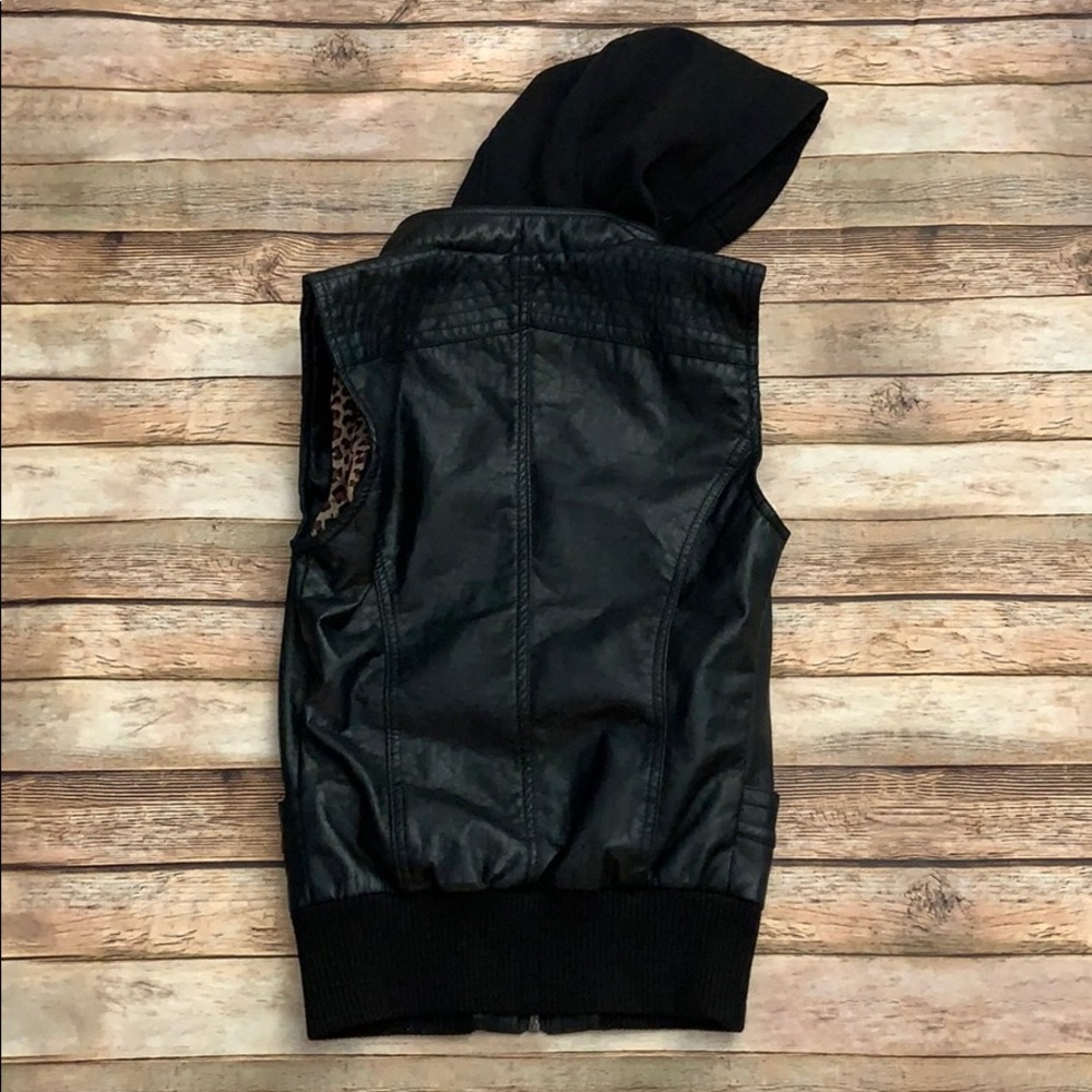 Therapy Faux Leather Vest - Picture 2 of 4